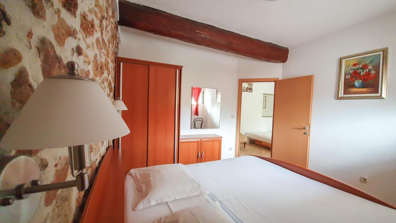 Apartments Obala Bol Ngoại thất bức ảnh