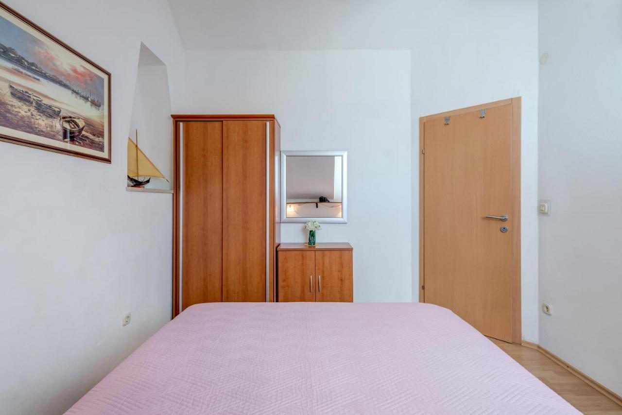 Apartments Obala Bol Ngoại thất bức ảnh