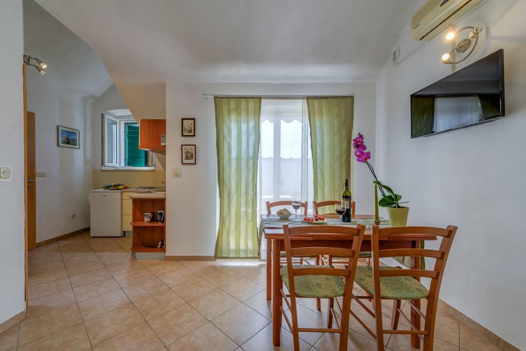 Apartments Obala Bol Ngoại thất bức ảnh