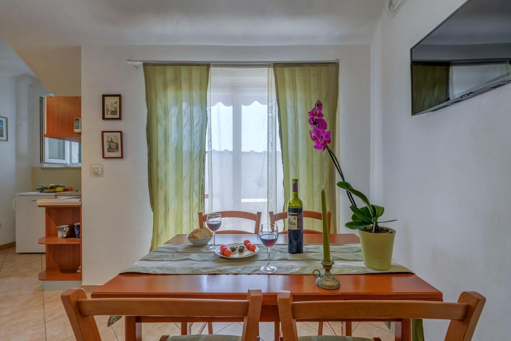 Apartments Obala Bol Ngoại thất bức ảnh